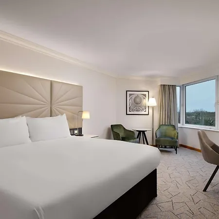 Hilton Birmingham Metropole Hotel 4*